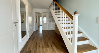 von_poll_real_estate_property_25285016_image_5