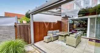 von_poll_real_estate_property_25285025_image_0