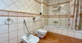 von_poll_real_estate_property_25285025_image_17