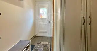 von_poll_real_estate_property_25285025_image_3