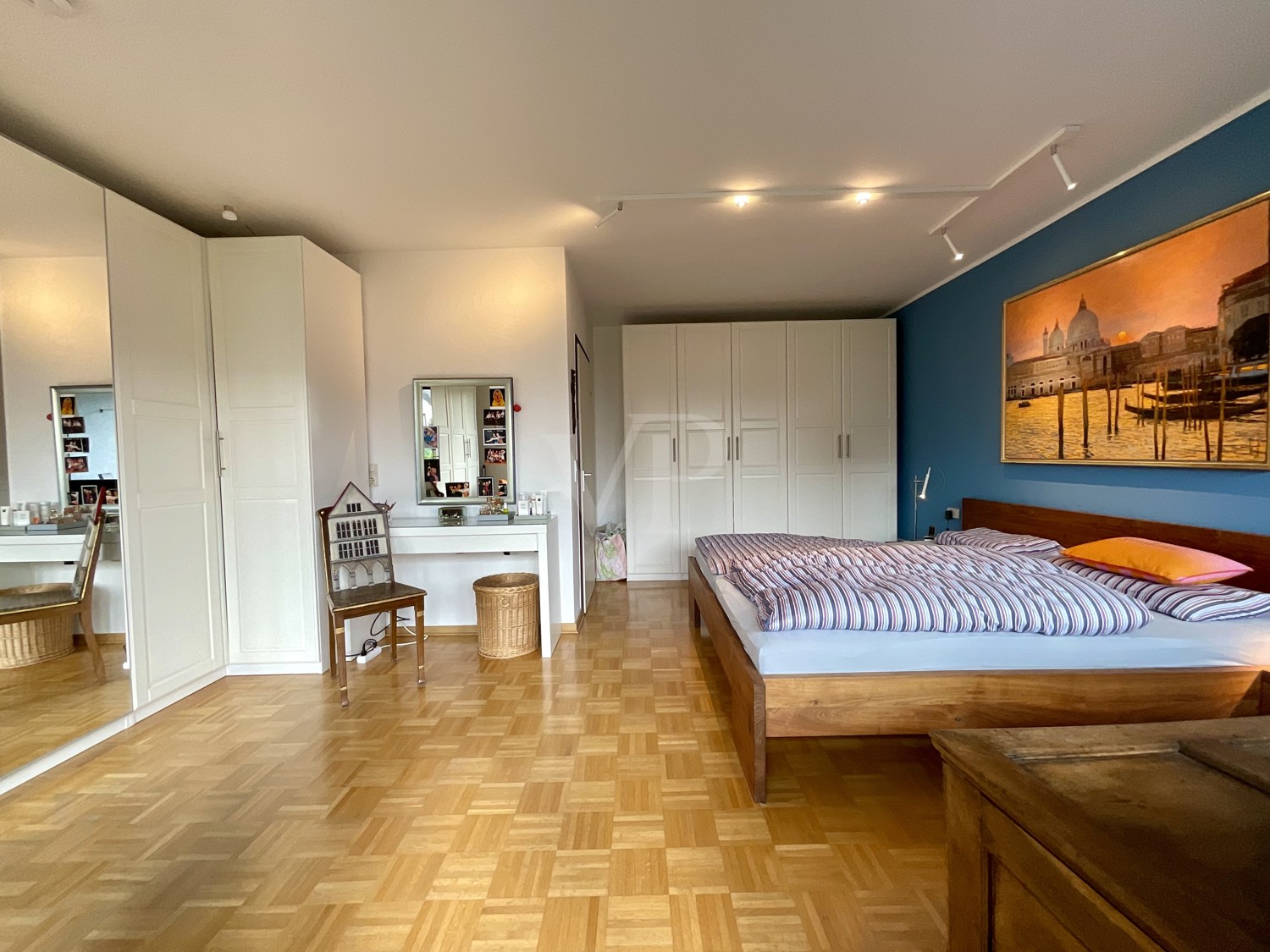 Schlafzimmer mit Balkon