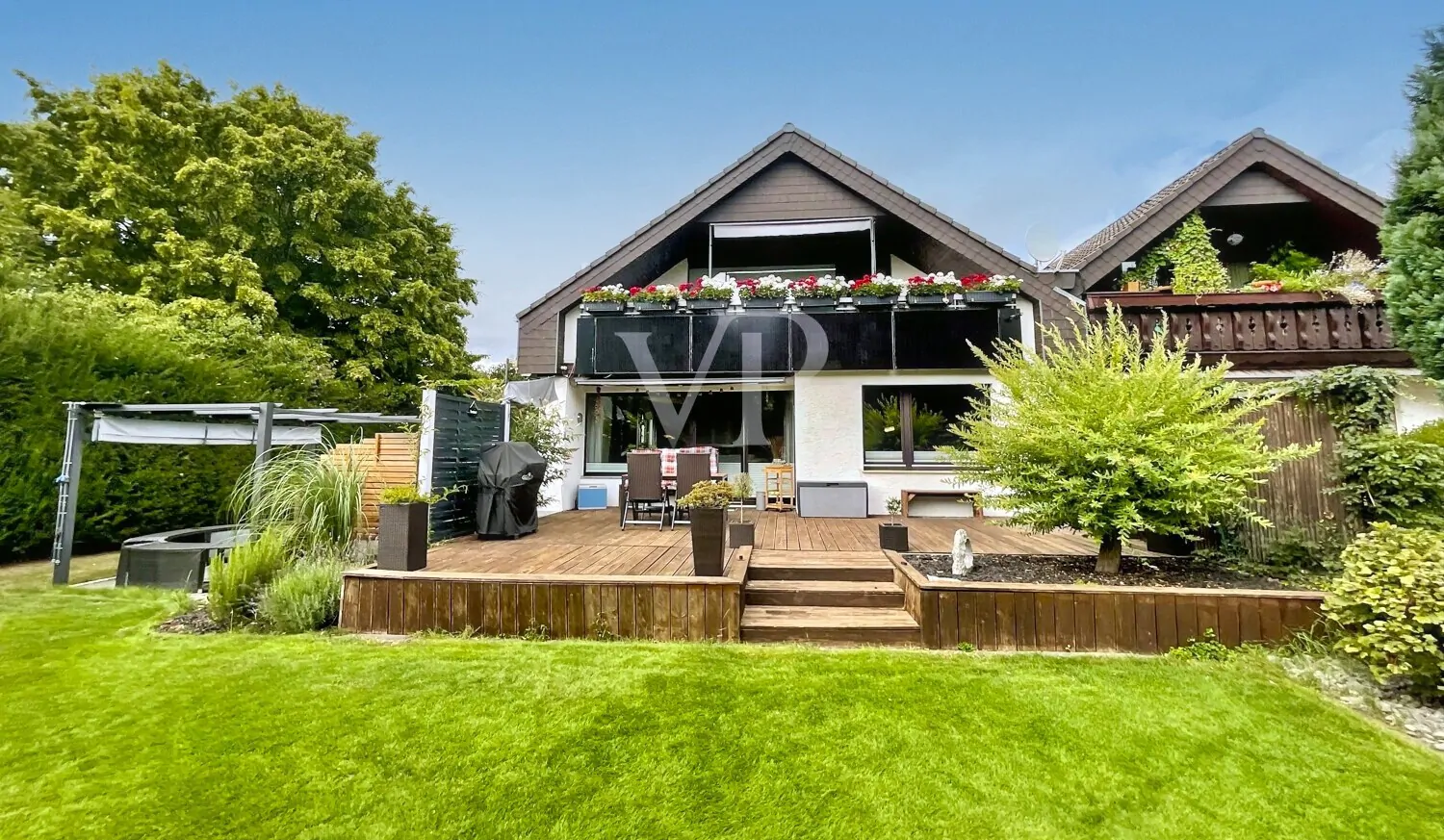 Modern renoviertes Reihenendhaus mit traumhaftem Garten in Gehrden!