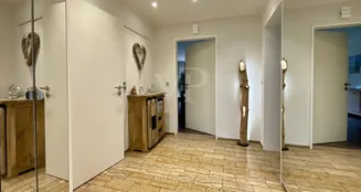 von_poll_real_estate_property_25285031_image_5