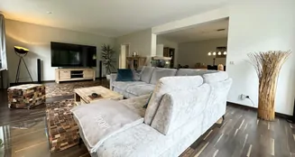 von_poll_real_estate_property_25285031_image_9