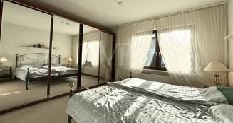 von_poll_real_estate_property_25285048_image_8