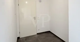 von_poll_real_estate_property_25285036_image_18