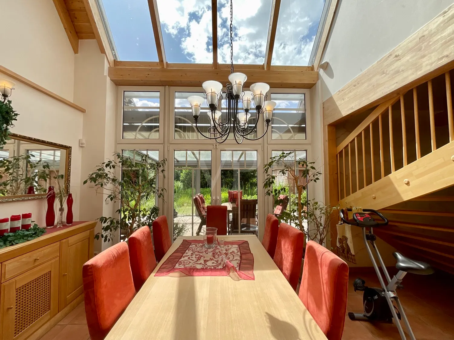 Essbereich mit Glasdach