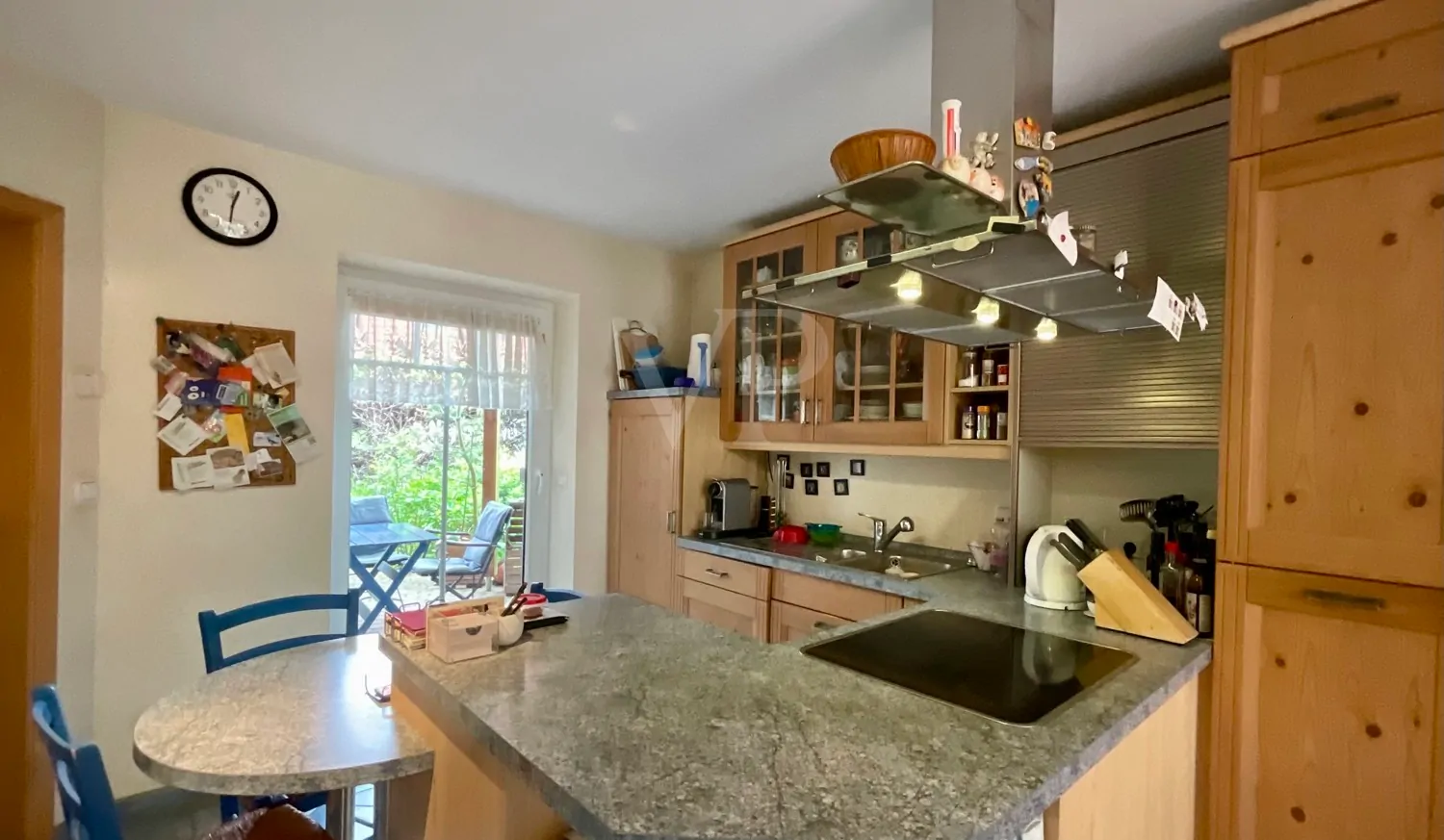 Offen gestaltete Küche