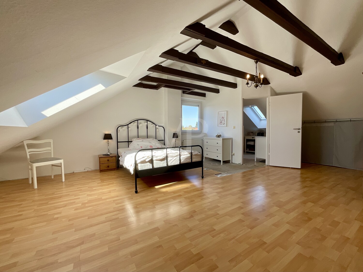 Schlafzimmer DG