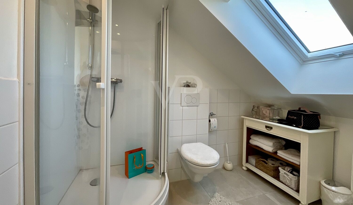 Badezimmer DG