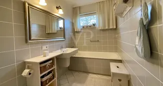 von_poll_real_estate_property_25285046_image_12