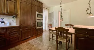 von_poll_real_estate_property_25285030_image_14