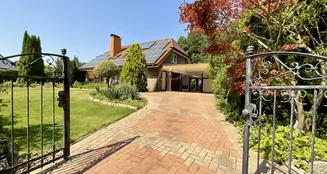 von_poll_real_estate_property_25285030_image_0