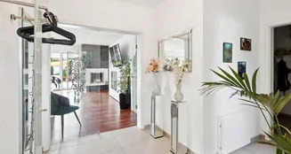 von_poll_real_estate_property_25285037_image_8