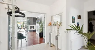 von_poll_real_estate_property_25285037_image_8