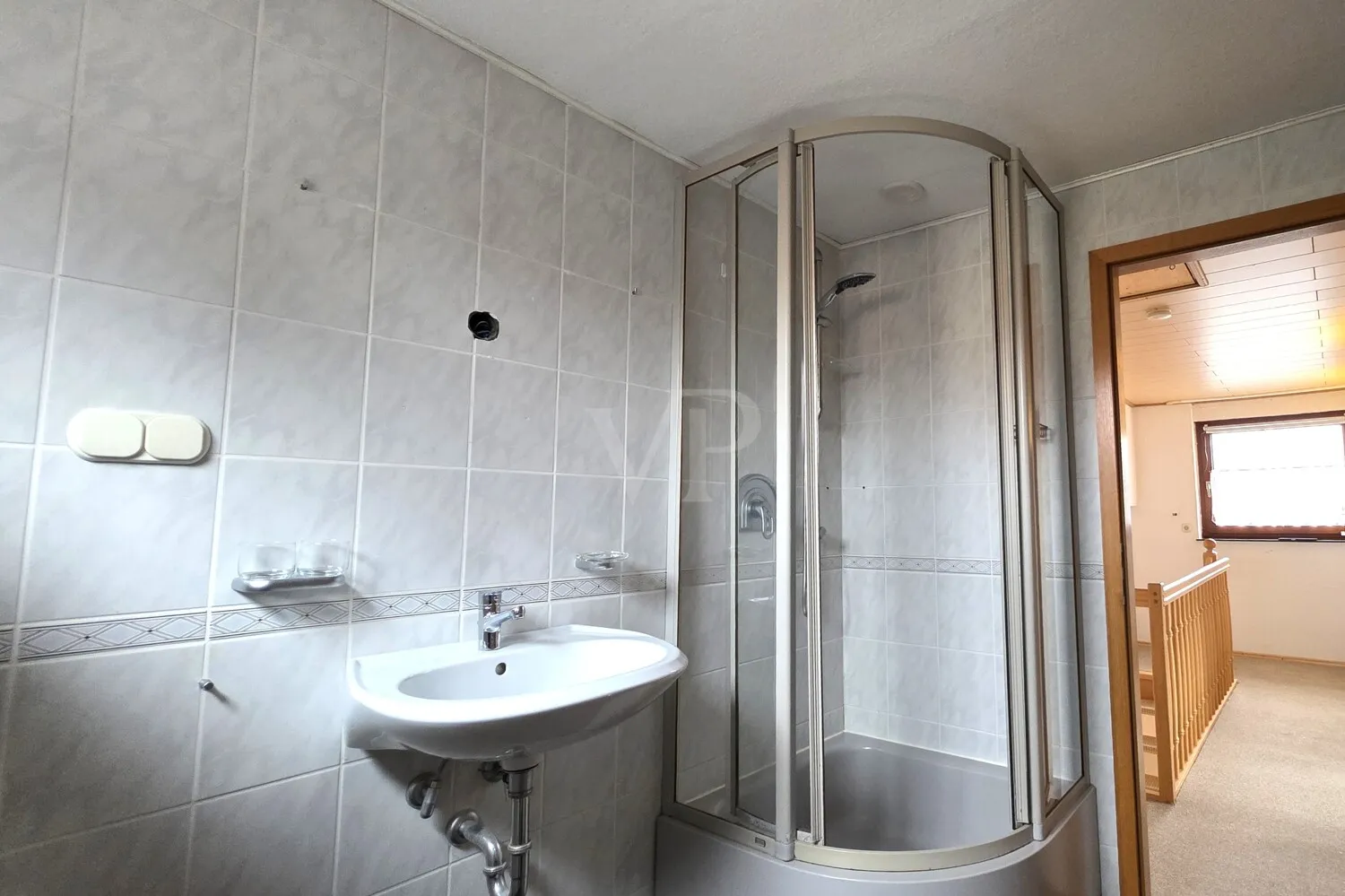Badezimmer OG (Nr. 50)