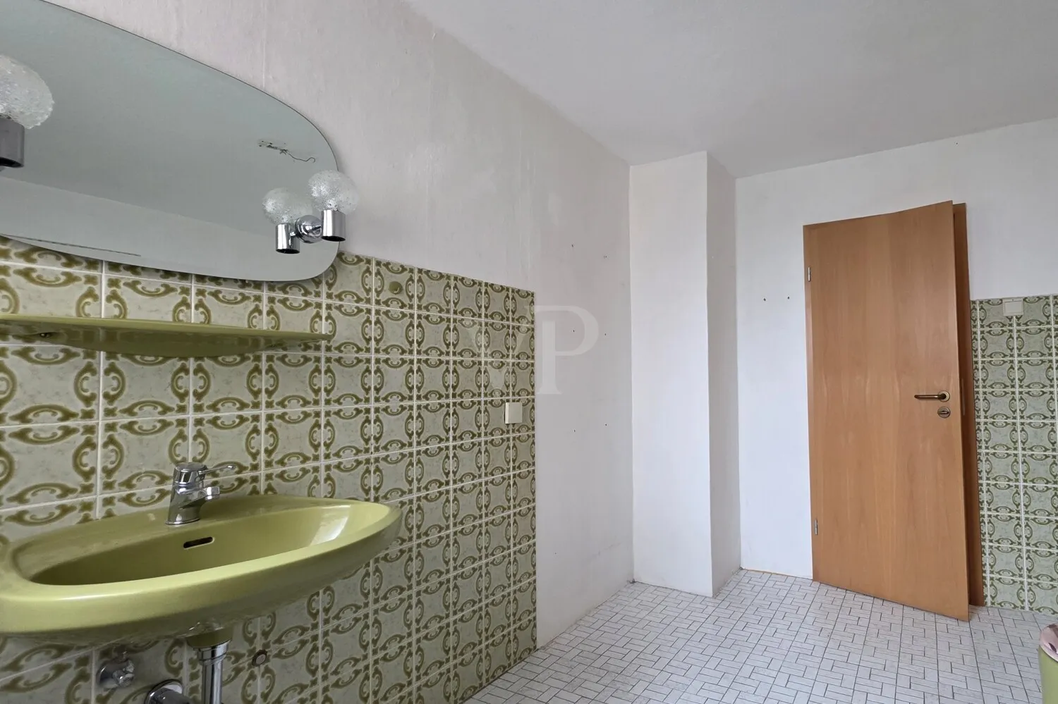 Badezimmer EG (Nr. 50)
