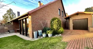 von_poll_real_estate_property_25285047_image_1