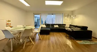 von_poll_real_estate_property_25285050_image_2