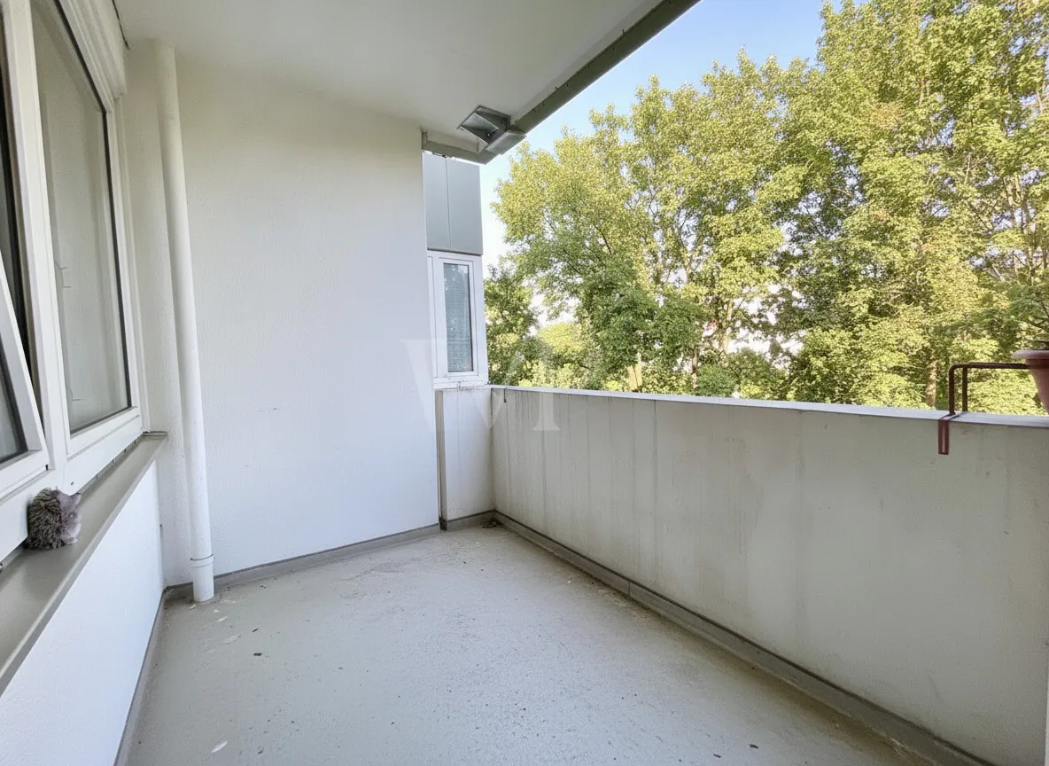 Balkon 1 (virtuell entmöbliert)