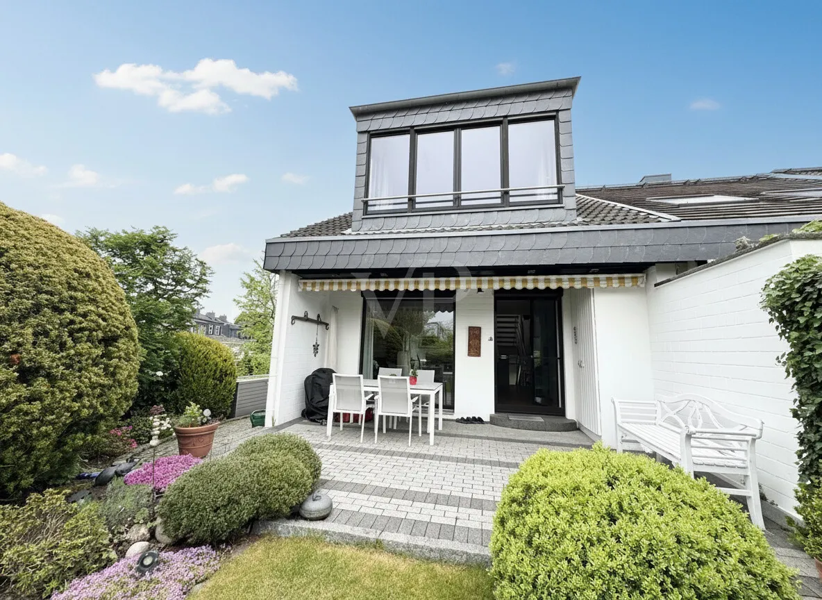 Wohnen mit Charakter – Stilvolles Reihenendhaus nahe der Leinemasch!