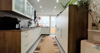 von_poll_real_estate_property_23288007_image_1