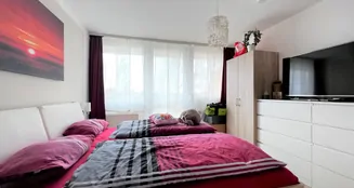 von_poll_real_estate_property_23288007_image_4