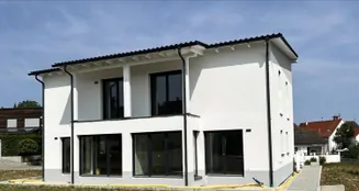 von_poll_real_estate_property_24151018_image_0