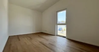 von_poll_real_estate_property_24151018_image_12