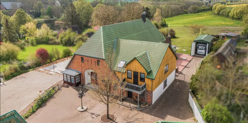 von Poll Immobilien GmbH