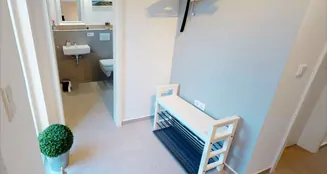 von_poll_real_estate_property_25053151_image_1