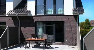 von_poll_real_estate_property_25053151_image_0