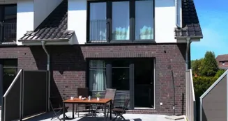 von_poll_real_estate_property_25053151_image_0