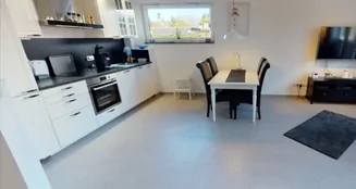 von_poll_real_estate_property_25053151_image_2