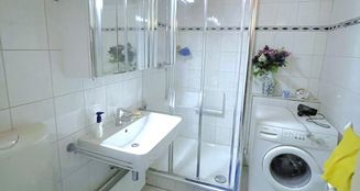 von_poll_real_estate_property_25053061_image_3