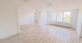 von_poll_real_estate_property_25053071_image_0