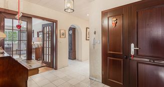 von_poll_real_estate_property_25053079_image_6