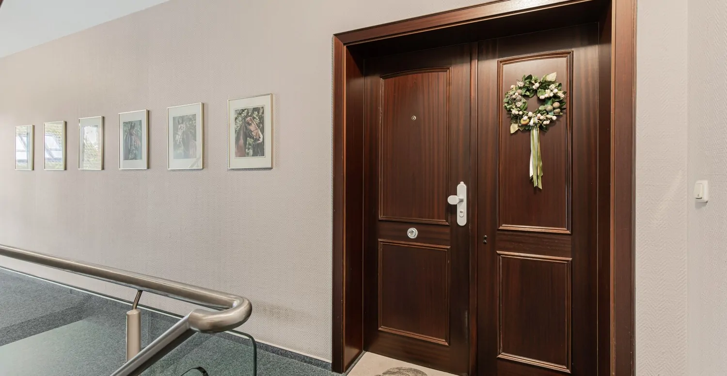 Wohnungseingangstür