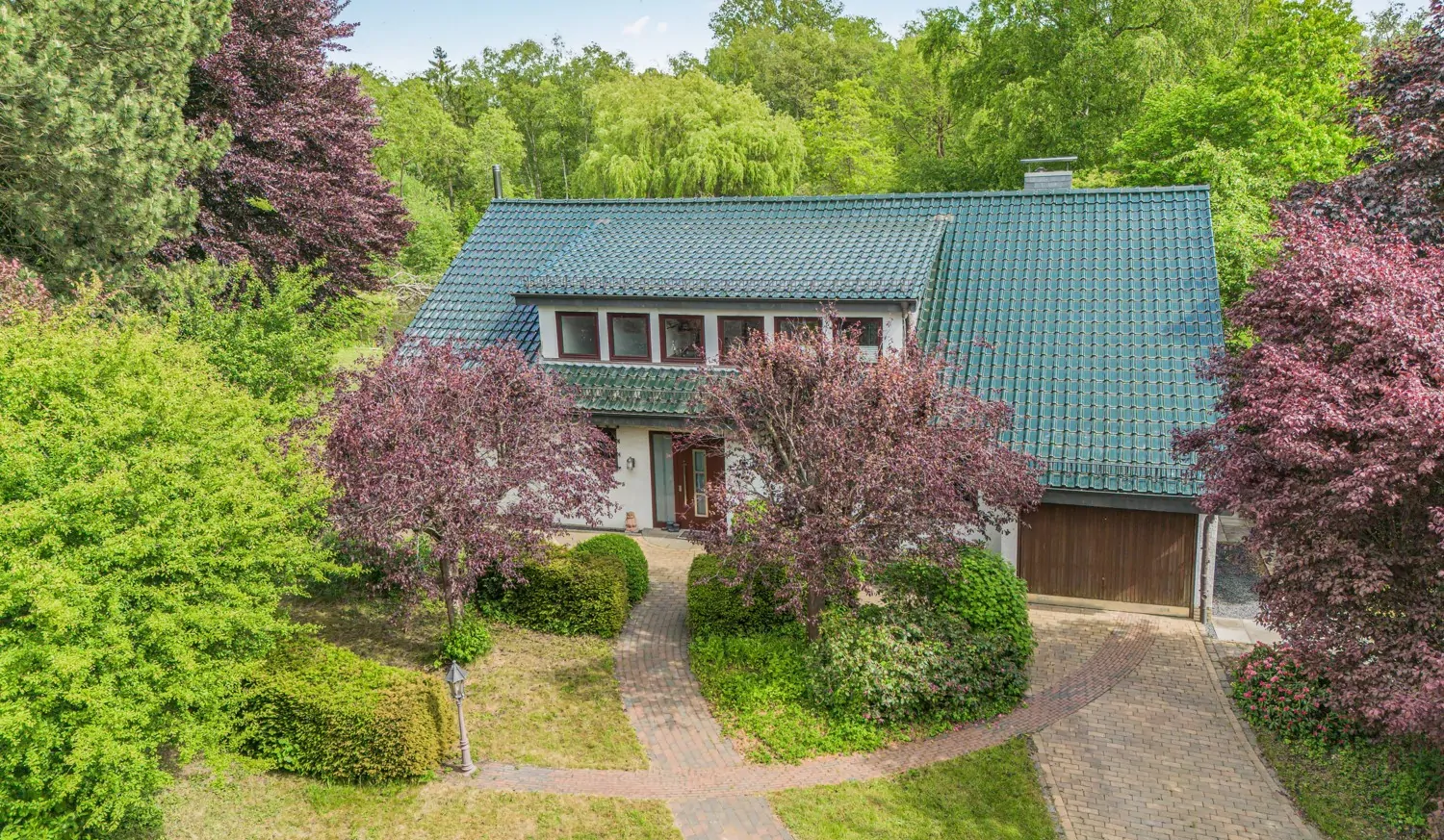 Luftbild Straßenseite