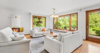 von_poll_real_estate_property_25053059.2_image_3