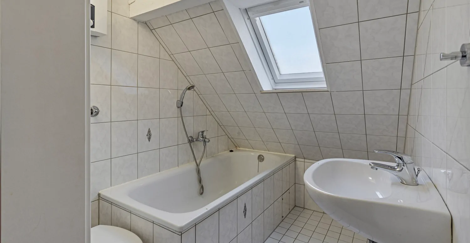 Badezimmer DG