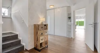 von_poll_real_estate_property_25283029_image_1