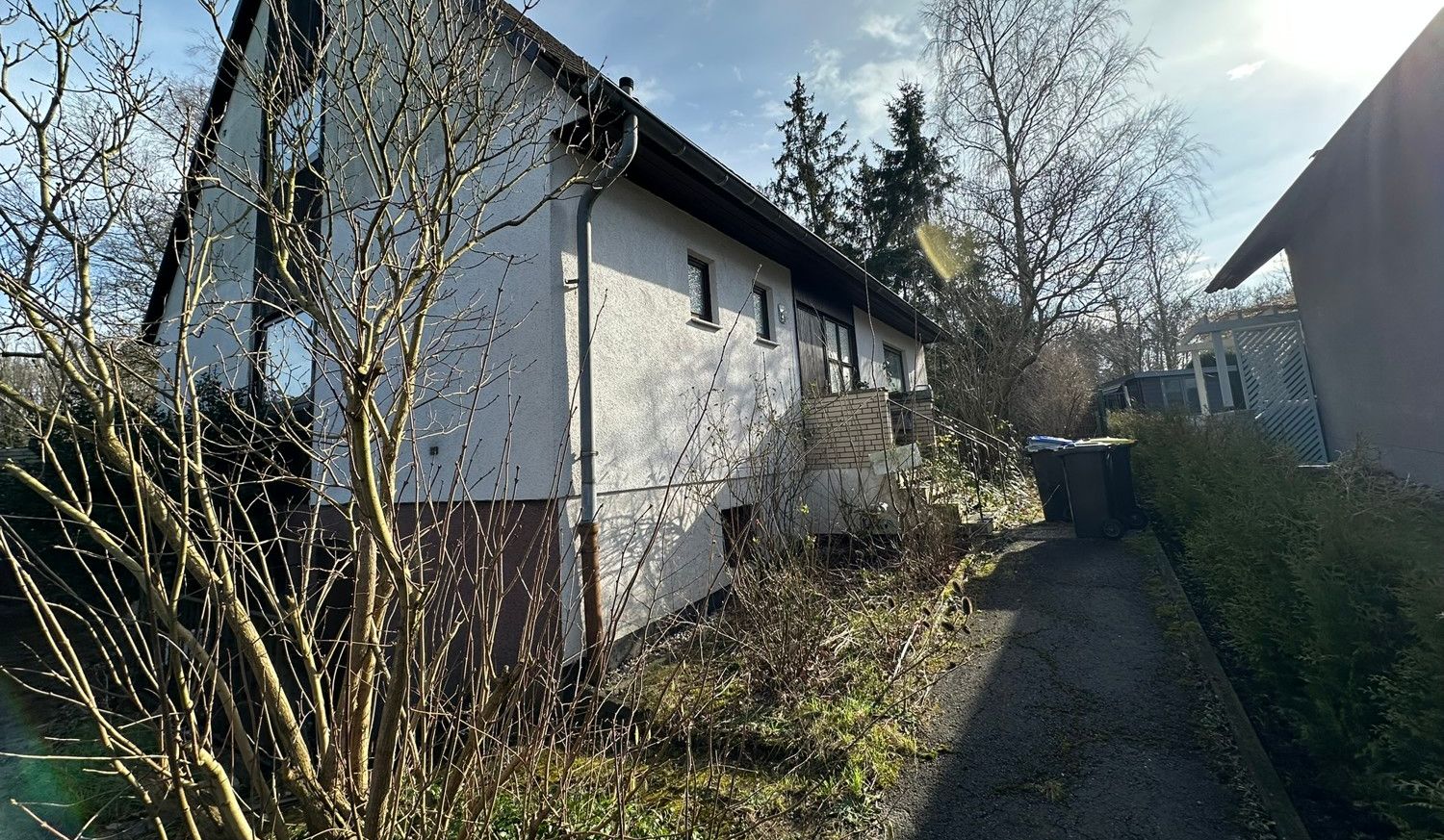 Straßenansicht
