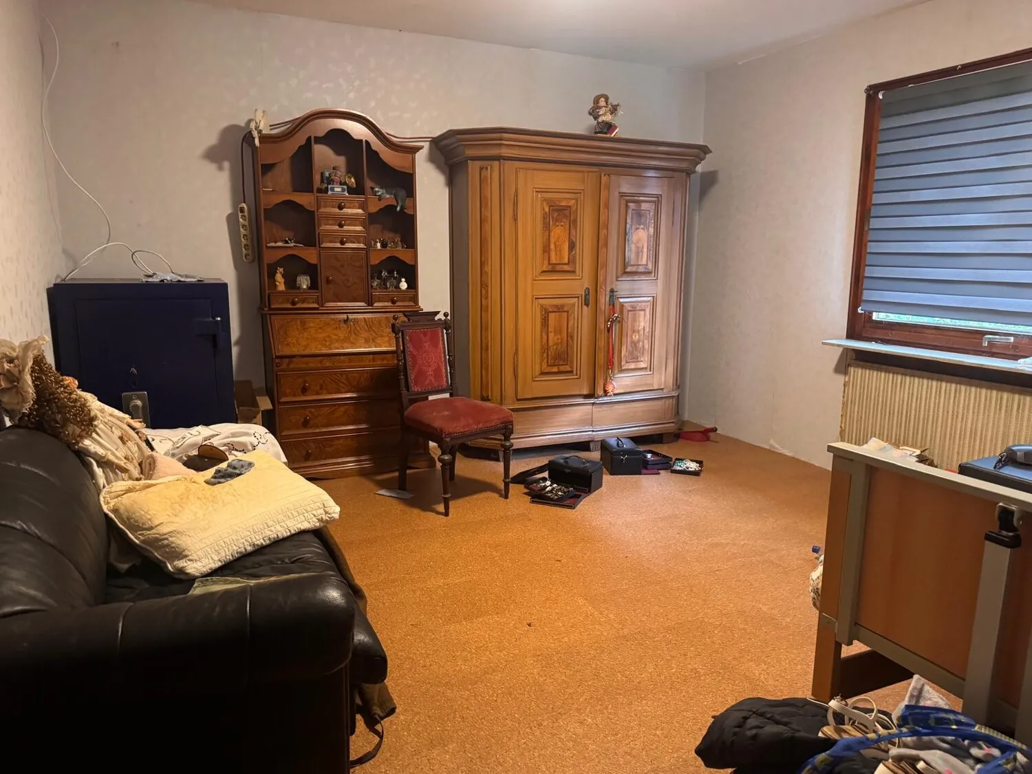 Büro EG