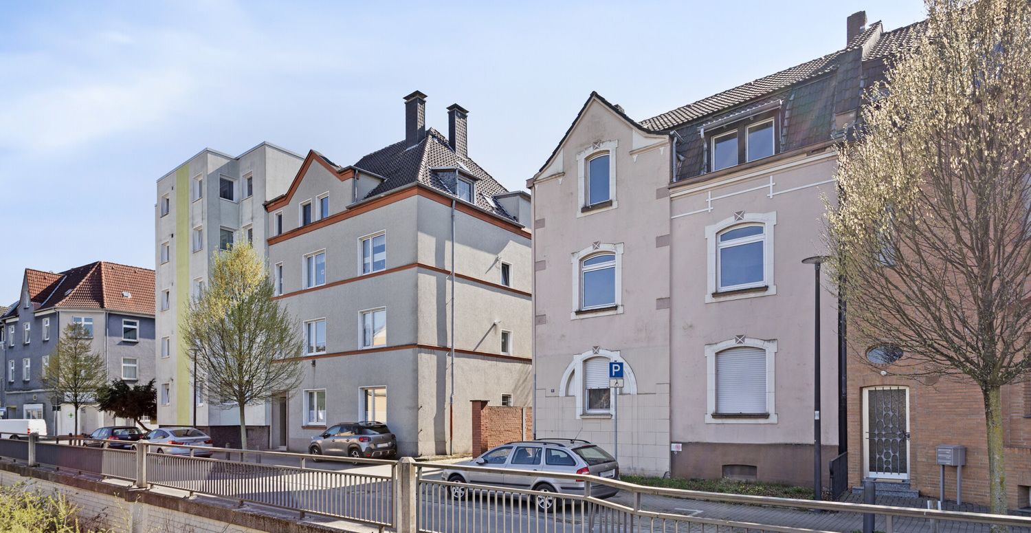 Strassenansicht 3