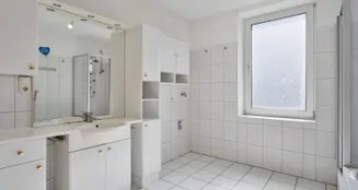 von_poll_real_estate_property_25283008_image_22