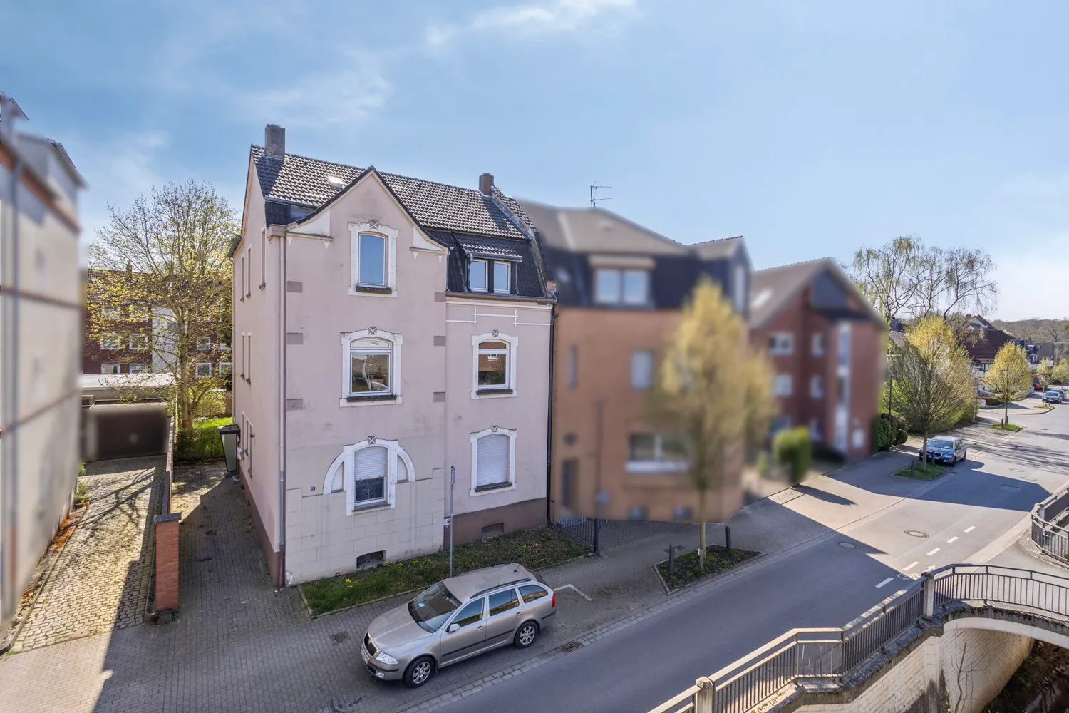 Strassenansicht 2web