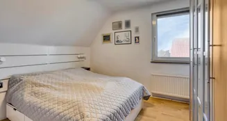 von_poll_real_estate_property_25283015_image_18