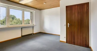 von_poll_real_estate_property_25283027_image_21