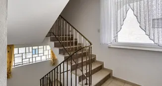 von_poll_real_estate_property_25283027_image_22